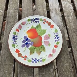 Vintage Enamelware Plates Fruit Design Set of 6 Tin Enamel 7 1/4" Matte finish.
